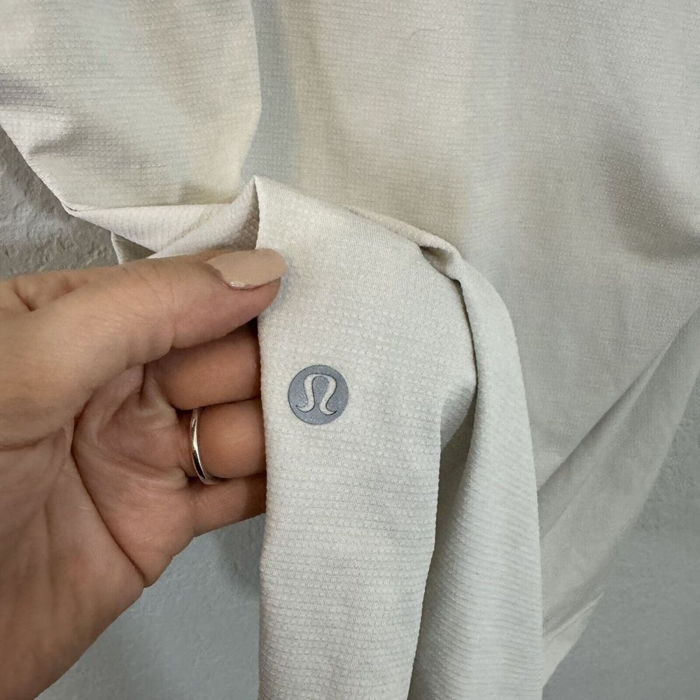 Lululemon Shirt Adult Medium Beige All Terrain Short Sleeve Active Gym Mens M - Picture 4 of 5